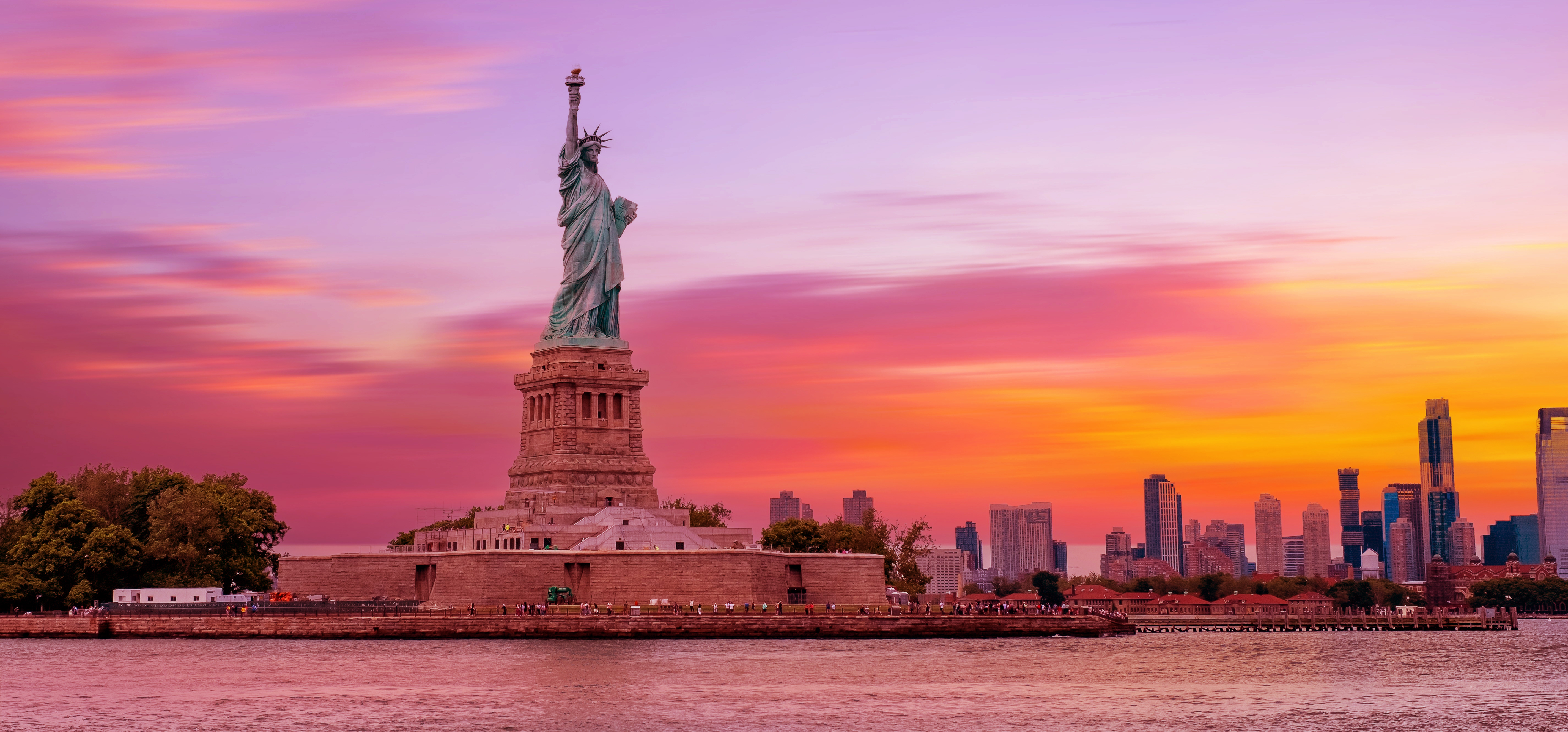 درهم‌تنیدگی ثروت و قدرت 32 درصد میلیاردرهای جهان در ایالات متحده زندگی می‌کنند