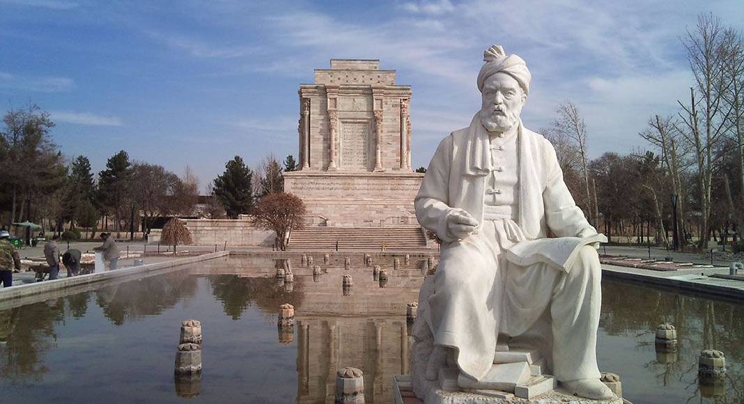 به مناسبت ۲۵ اردیبهشت‌ماه، روز بزرگداشت فردوسی؛ طاهرزاده بهزاد از فرماندهی مشروطه‌خواهان تا طراحی آرامگاه فردوسی