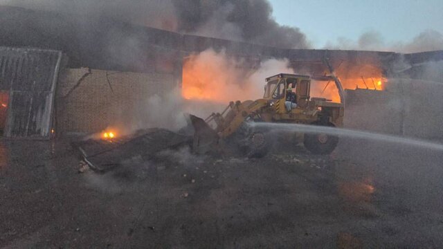 جزئیات آتش‌سوزی در کارخانه تولید کفش