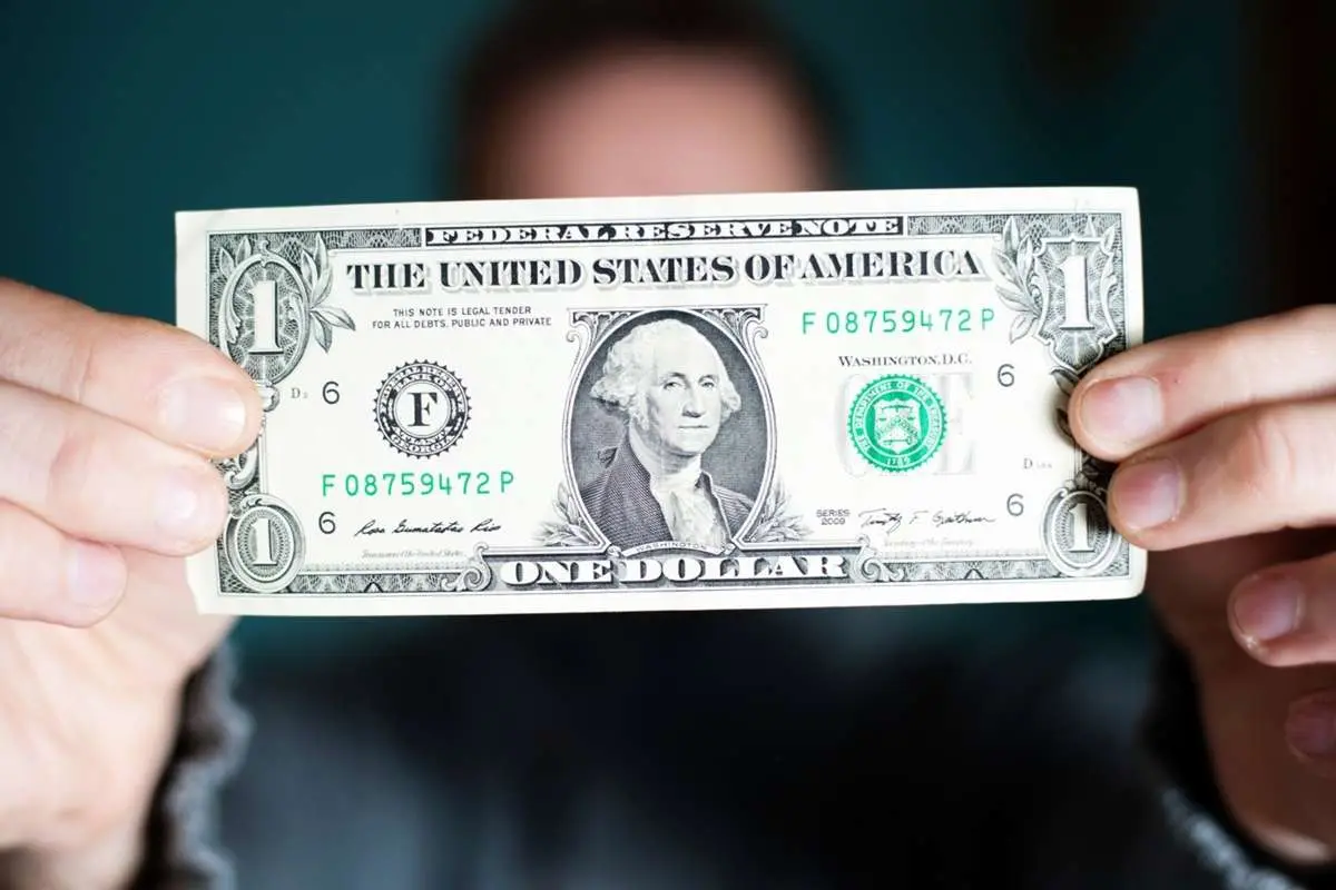 قیمت دلار امروز چهارشنبه ۲۱ خرداد ۱۴۰۴