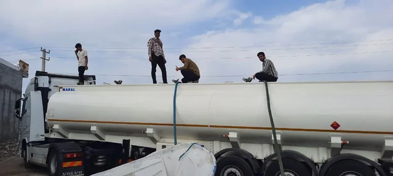 کشف ۵۰ هزار لیتر سوخت قاچاق در بندرعباس/ ارزش محموله ۲۵ میلیارد ریال