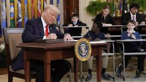 ترامپ وزارت آموزش و پرورش آمریکا را منحل کرد