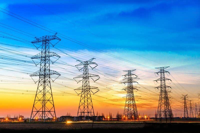 محمد الله‌داد، سرپرست شرکت توانیر مطرح کرد: چالش‌های مدیریت ناترازی برق در تابستان امسال