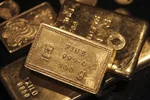 کاهش قیمت اونس جهانی طلا