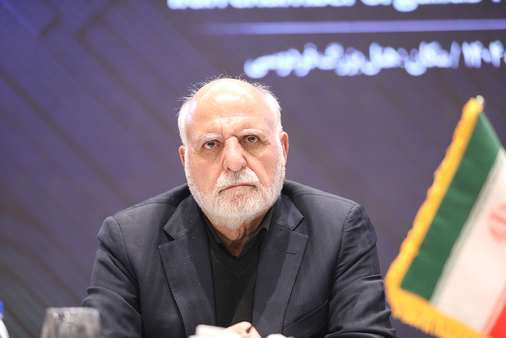 اصناف همواره در خط مقدم اقتصاد ایستاده‌اند