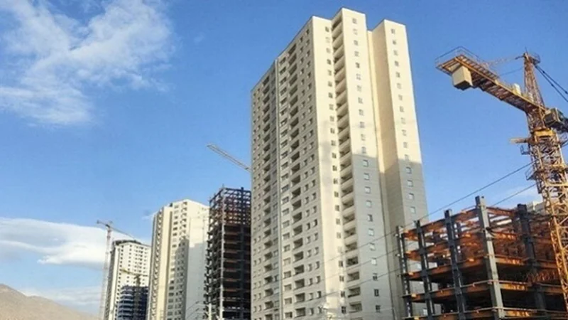 فروش متری مسکن در بازار ادامه دارد؛ قانونی یا غیرقانونی؟