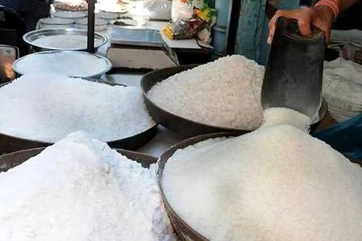 کاهش قیمت شکر آزاد نسبت به نرخ دولتی