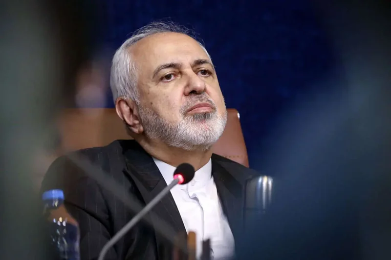 ظریف: مردم و رهبران ایران، برنامه هستهای را از دریچه عزت میبینند