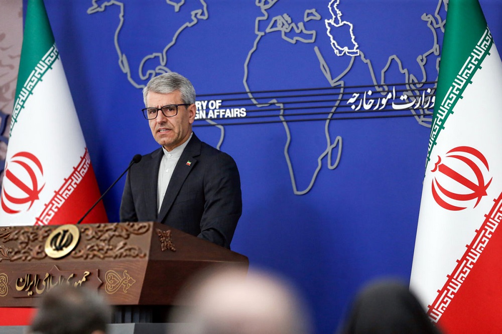 سخنگوی وزارت خارجه: ایران هیچ‌گاه مانعی در مسیر سرمایه‌گذاری آمریکایی‌ها نبوده/ مشکل در قوانین پیچیده آمریکا است