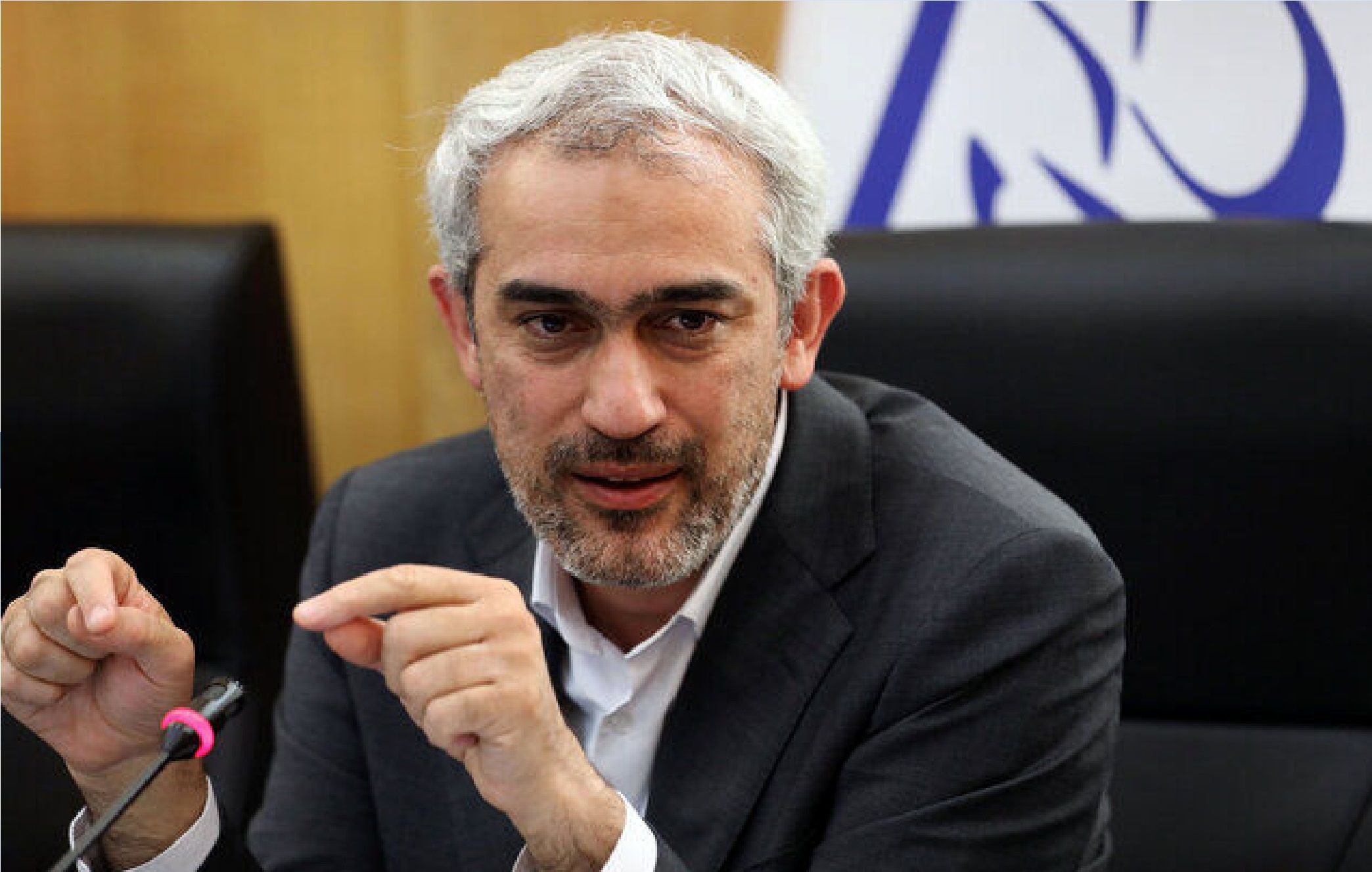 وزیر امور اقتصادی و دارایی: رسوب کالاها در گمرک، از مهم‌ترین چالش‌های تجارت است