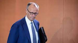 اظهارنظر صدراعظم آلمان دربارۀ لغو محدودیت‌ بُرد سلاح‌های ‌کی‌یف؛ تنها کسانی که قادر به حمله هستند، می‌توانند از خود دفاع کنند