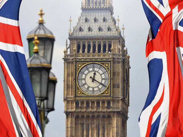 تحریم ۱۰۰ نفتکش روسی توسط انگلیس؛ فشار جدید بر مسکو