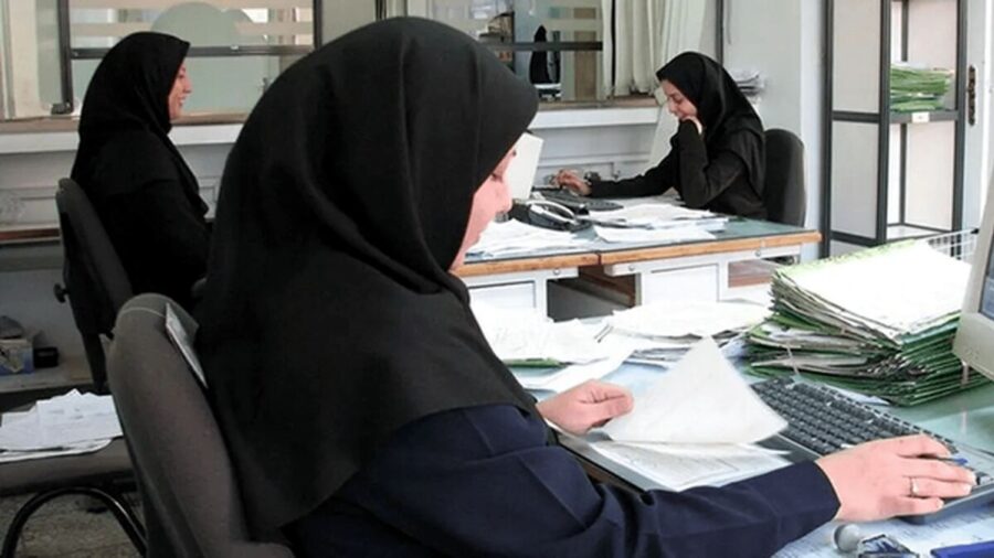 تلاش برای ارتقای معیشت کارمندان