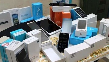 کاهش واردات تلفن همراه