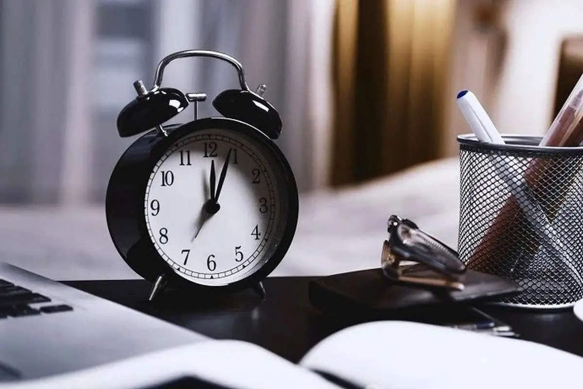 بازگشت ساعت کاری ادارات به روال قبل از ۱۵ شهریور