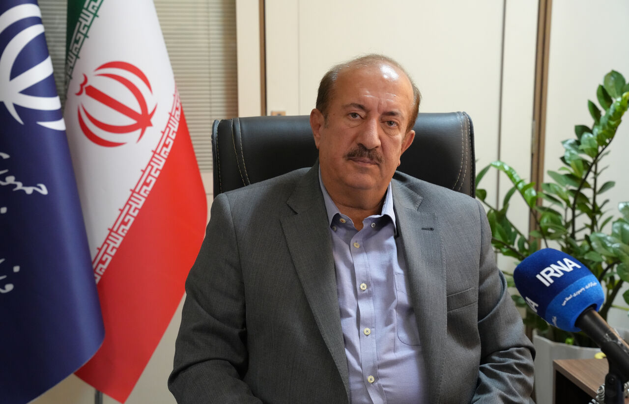 پیگیری مشکلات اصناف در بستۀ حمایتی