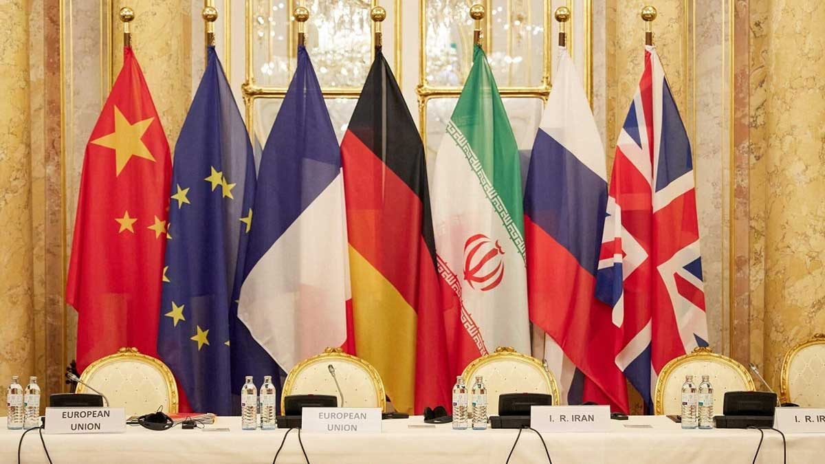 خبرگزاری فرانسه: تروئیکای اروپا و ایران برای دور جدید مذاکرات هسته‌ای برنامه‌ریزی می‌کنند