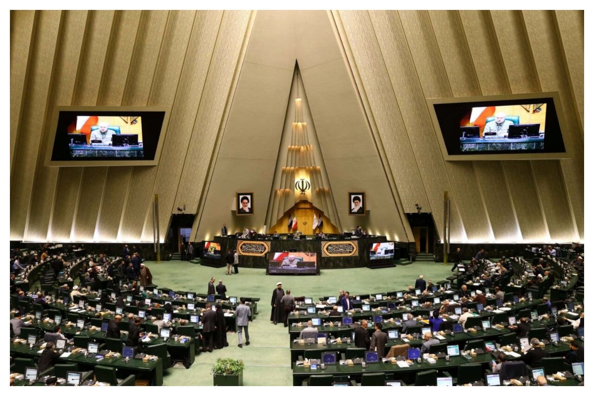 نماینده مجلس: خروج از NPT در جلسه غیرعلنی تصویب نشد