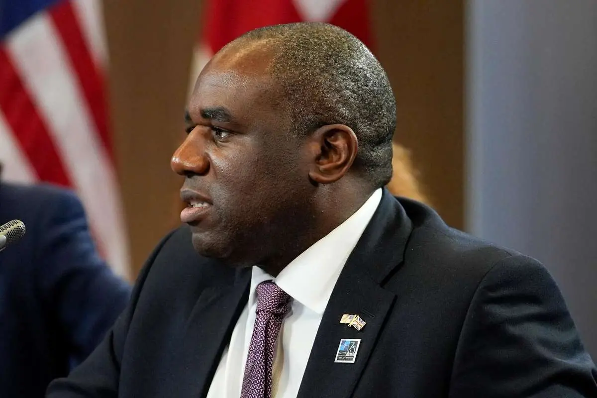 گفت‌وگوی اروپایی‌ها با عراقچی درباره برنامه هسته‌ای ایران