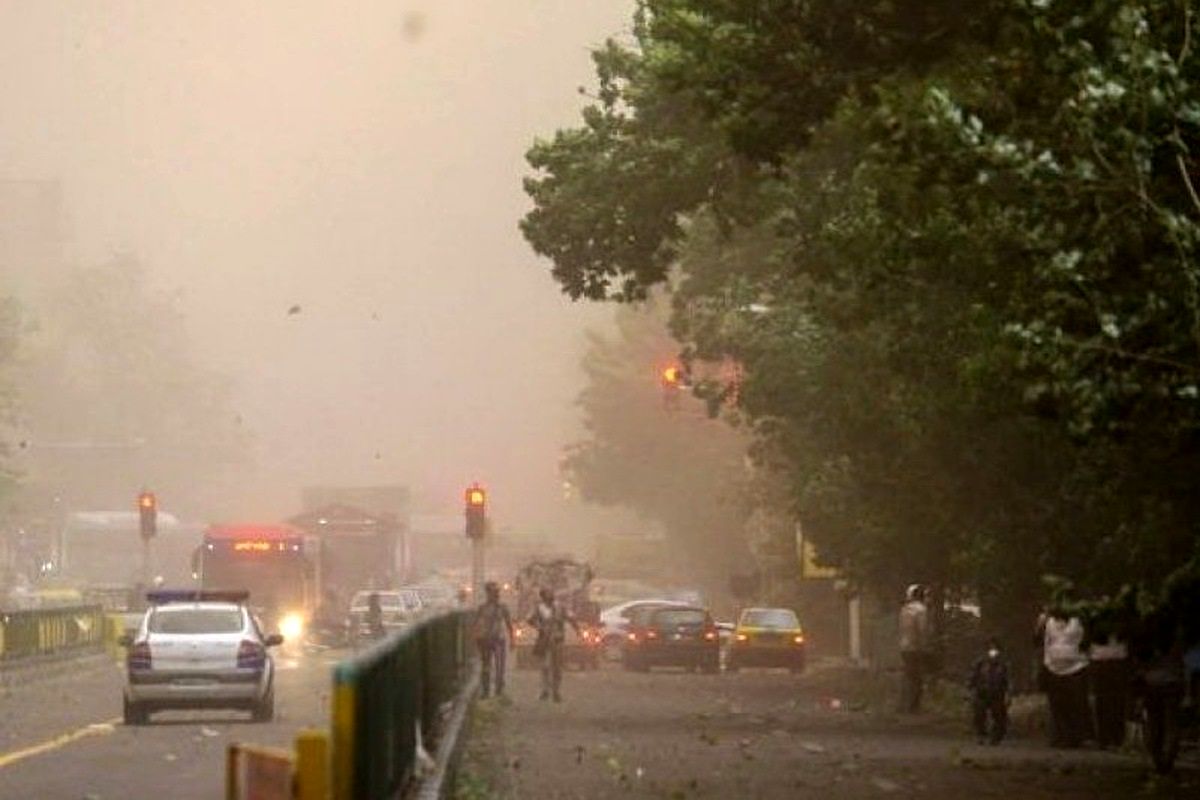 تغییر ناگهانی جو تهران؛ بارش شدید پس از ورود طوفان تندری