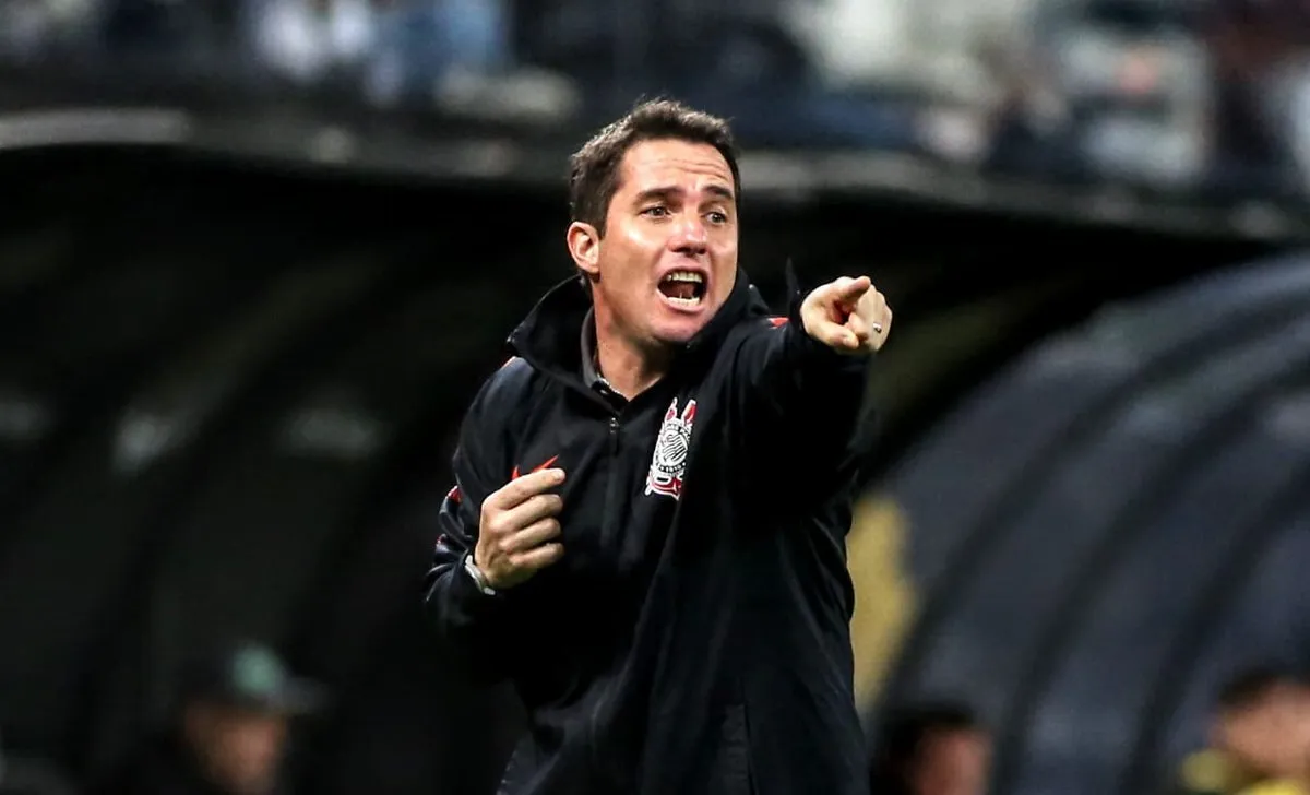 بازگشت دوباره اوسمار به نیمکت پرسپولیس