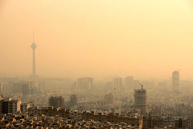 تداوم گرد و غبار و باد شدید در تهران تا پایان هفته