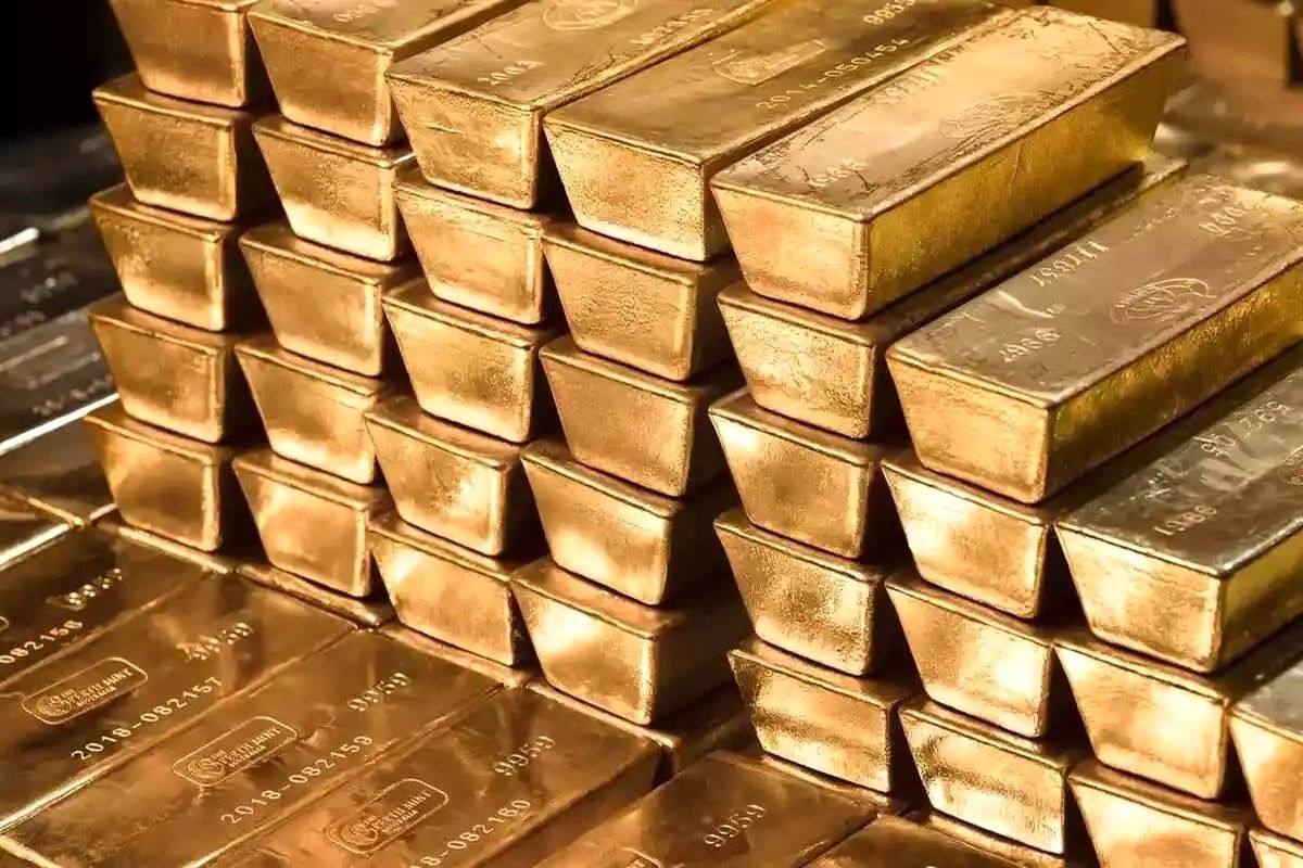 قیمت اونس طلا امروز ۱۰ شهریور؛ سقوط ۶۱ دلاری در بازار جهانی