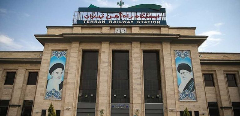 مدیرعامل سابق راه‌آهن راز اتمام سریع بلیط‌های قطار را برملا کرد