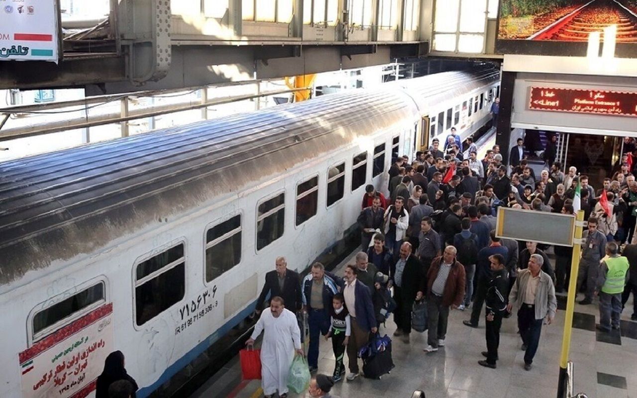 پیش‌فروش بلیت قطارهای شهریور از دوشنبه ۲۶ مرداد آغاز می‌شود