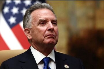 ویتکاف بدون حقوق دولتی سفرهایش را با جت شخصی انجام می‌دهد