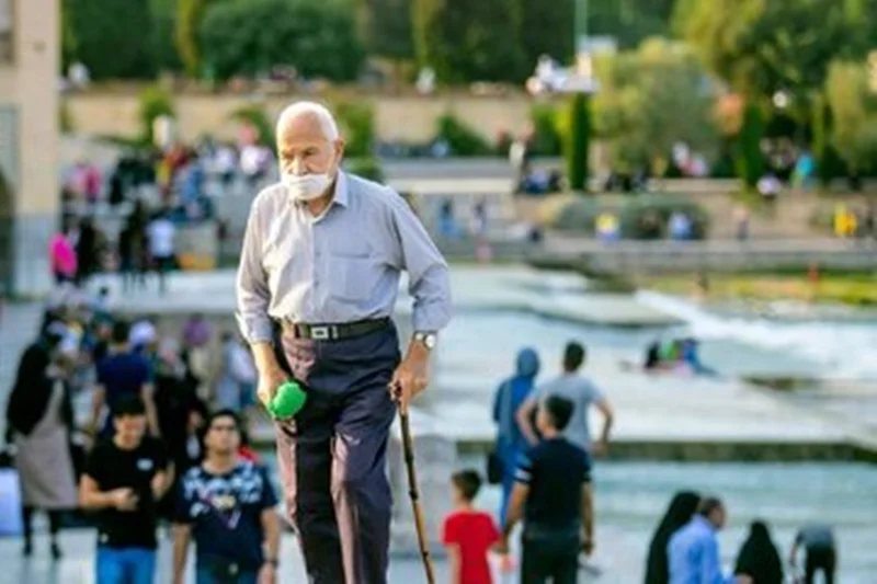 بازنشستگان بخوانند/ لغو احکام همسانسازی حقوق بازنشستگان جدی شد؟