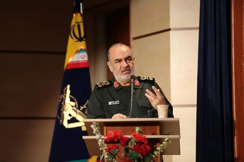 سردار سلامی: با هیچکدام از کشورهایی که به رسمیت میشناسیم سر جنگ نداریم