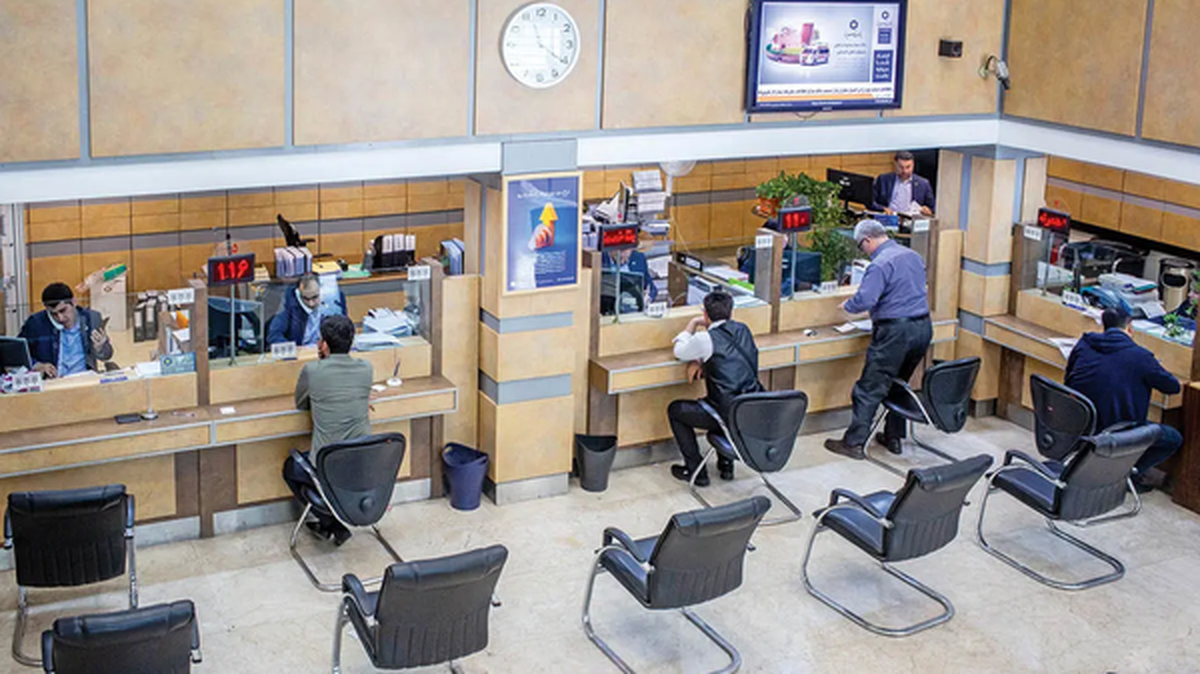 برق ۱۴ هزار و ۷۹۲ اداره پرمصرف قطع شد؛ ۵۵ درصد مربوط به بانک‌هاست