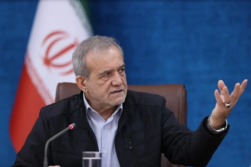 رئیس جمهور: شرایط به مراتب از دوران دفاع مقدس سختتر است