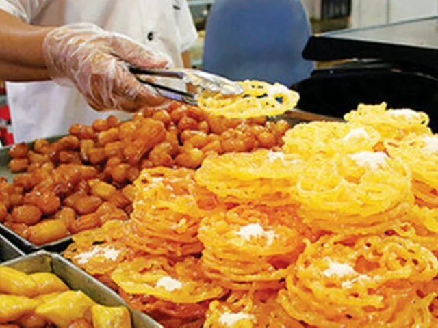 اعلام قیمت زولبیا و بامیه در ایام ماه رمضان