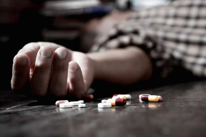 معاون بهزیستی: اقدام به خودکشی در زنان ۳ برابر مردان است