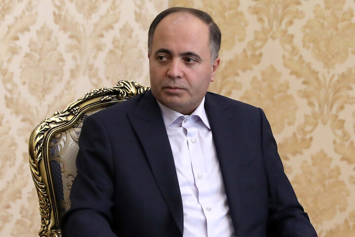 وزیر جهاد کشاورزی: قیمت مصوب مرغ و تخم‌مرغ تا پایان سال تغییری نخواهد کرد