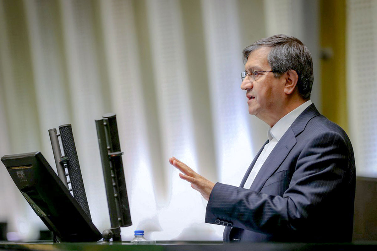 وزیر اقتصاد: از مرگ و مالیات گریزی نیست