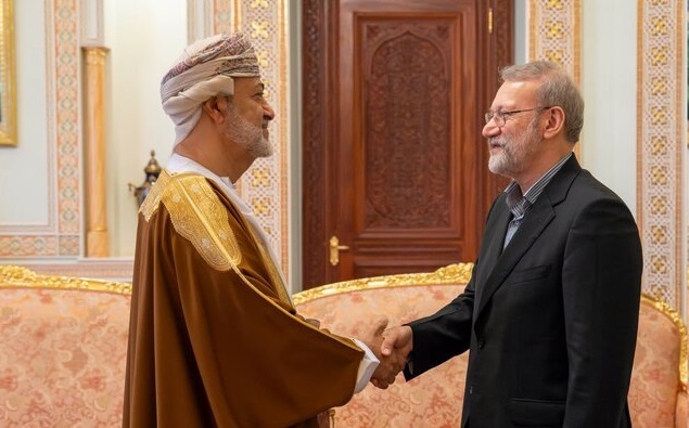 دیدار دبیر شورای عالی امنیت ملی ایران با پادشاه عمان