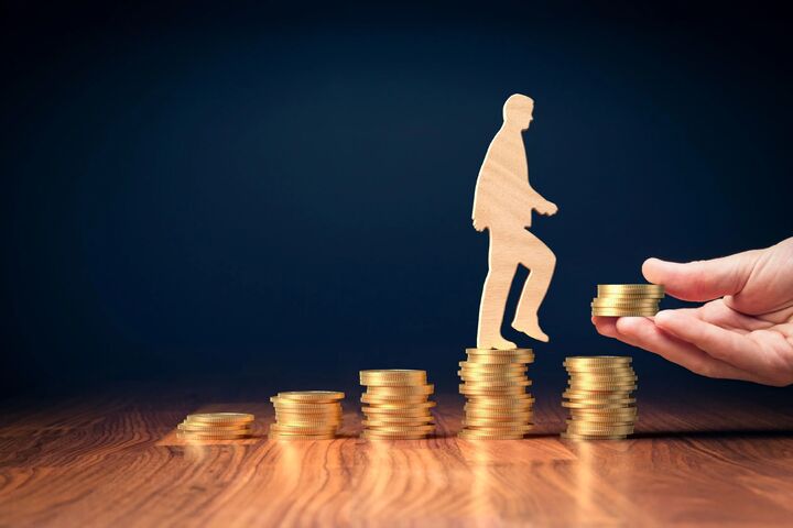 افزایش حقوق کارمندان دولت در سال ۱۴۰۴