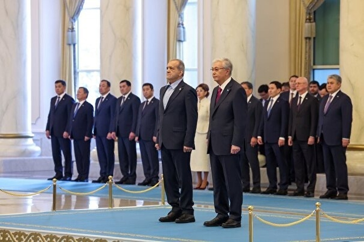 فیلم| استقبال رسمی رئیس‌جمهور قزاقستان از پزشکیان در کاخ ریاست‌جمهوری آستانه