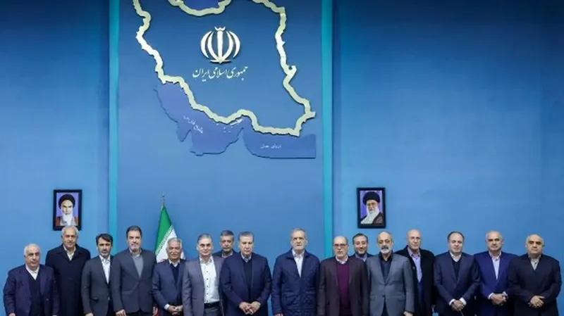 پزشکیان: لایحه FATF به مجمع می رود