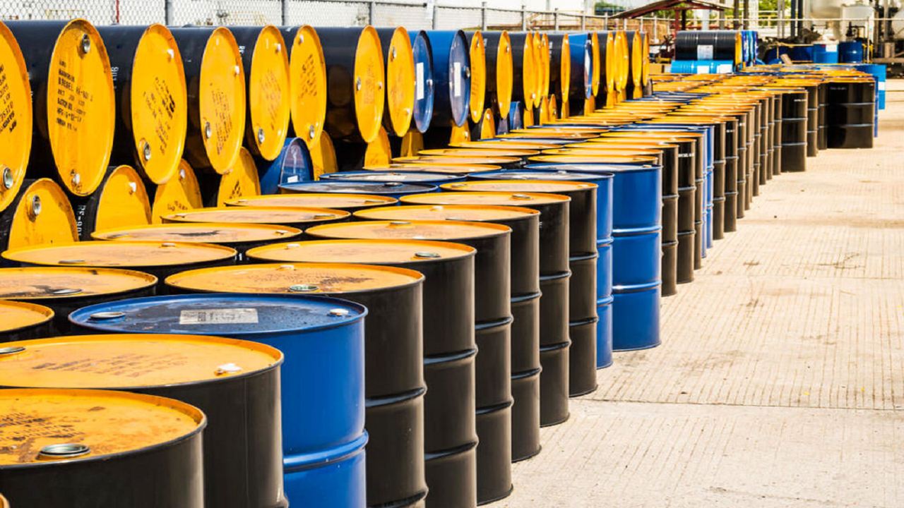 قیمت نفت زیر سایۀ جنگ تعرفه‌ای