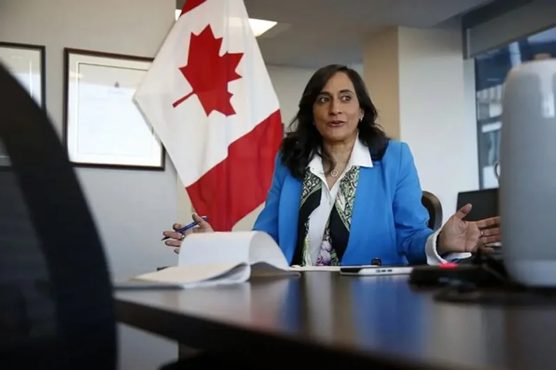 آنیتا آناند، اولین وزیر خارجه هندی کانادا شد