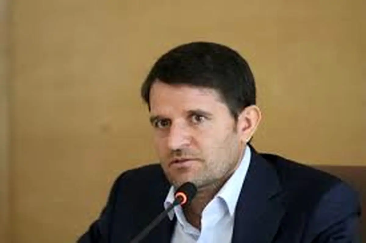 سالانه چه میزان محصولات پتروشیمی صادر می‌شود؟