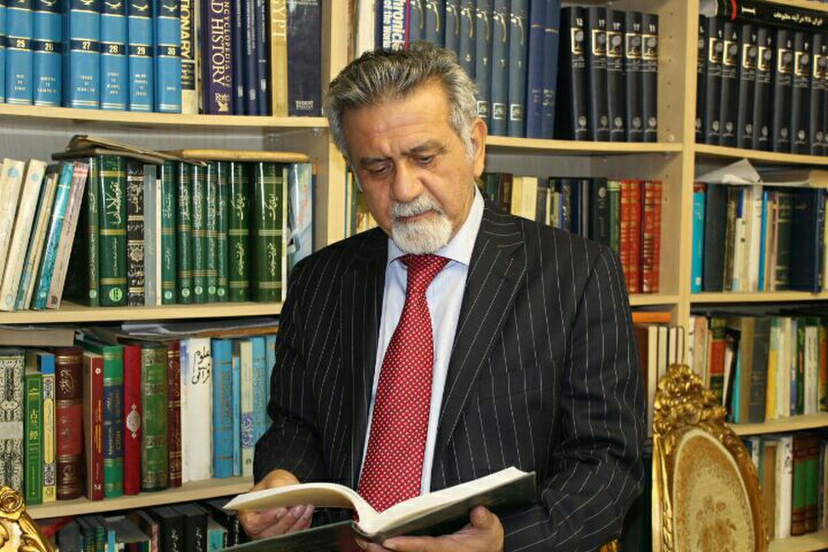 پرتویی از منورالفکری