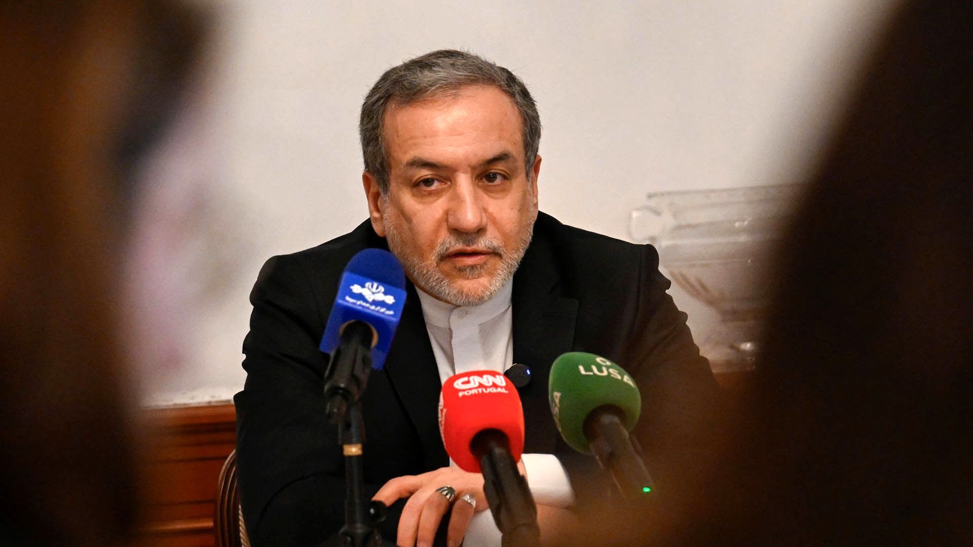 عراقچی: آنچه که در مورد راه‌های مواصلاتی قفقاز جنوبی اتفاق افتاده با آنچه که قرار بود اتفاق بیفتد، از زمین تا آسمان فرق دارد