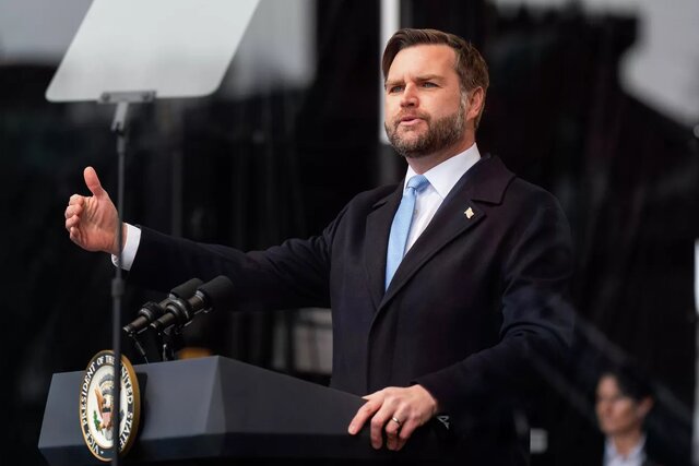 معاون رئیس‌جمهور آمریکا: برای دستیابی به توافق مطلوب با ایران از مسیر مذاکره تلاش می‌کنیم