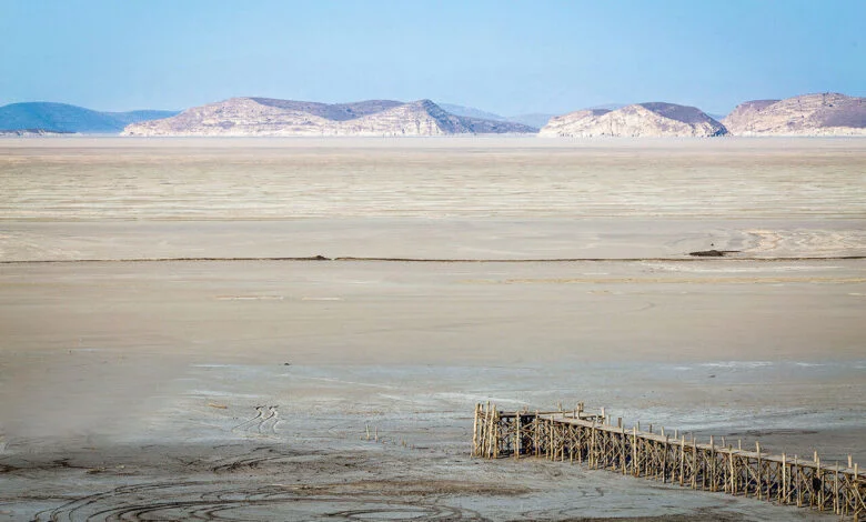 پیامدهای خشک شدن دریاچه ارومیه؛ از طغیان بیماری‌ها تا افزایش بی‌سابقه دما