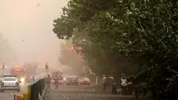رگبار و وزش باد شدید در تهران